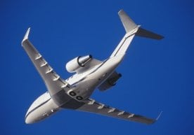 Австралияда учувчи 40 дақиқа давомида ҳушсиз учди, дея