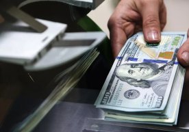 В Узбекистане прогнозируется рост курса доллара и евро,